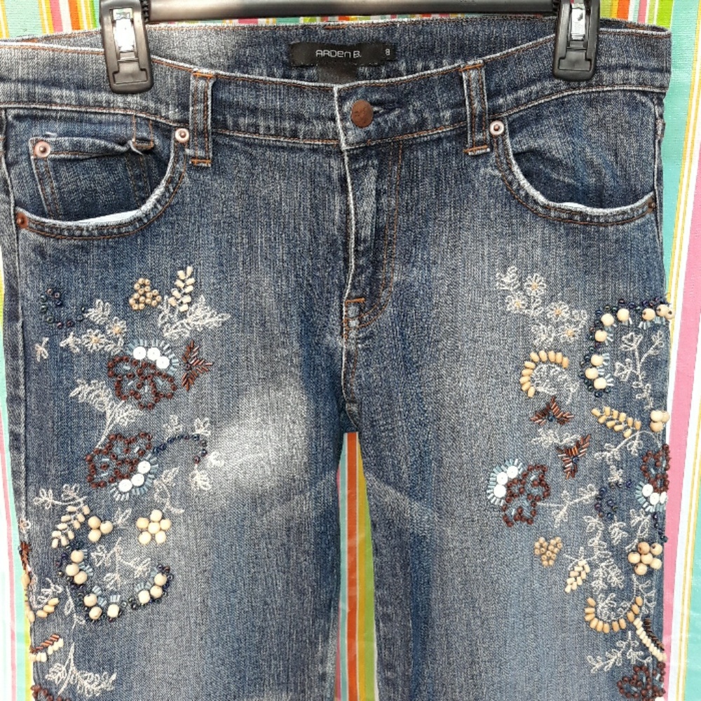 Arden B.  Embellished Jeans - Picture 7 of 8
